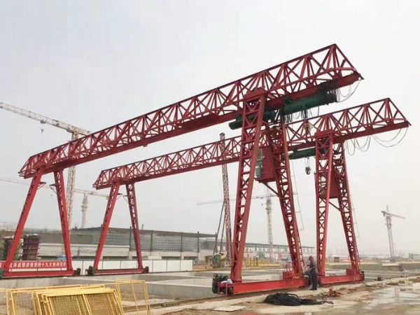 MHh電動(dòng)葫蘆門(mén)式起重機(jī)