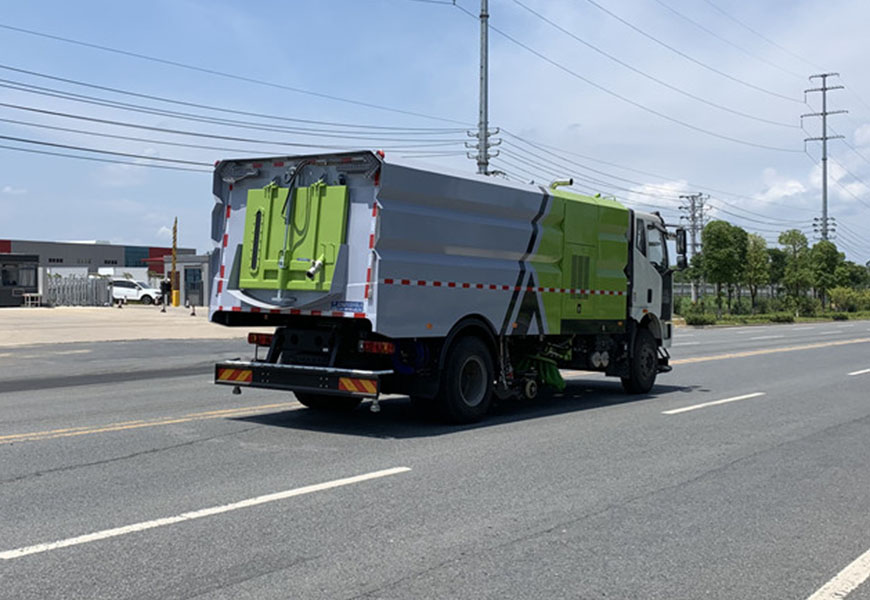 一汽解放J6洗掃車(chē)16方展示圖