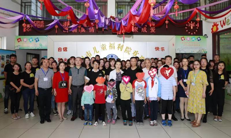 弘揚(yáng)傳統(tǒng)美德，關(guān)愛兒童成長----首屆“魅力隨州，多彩程力”抖音大賽捐贈(zèng)公益活動(dòng)紀(jì)實(shí)